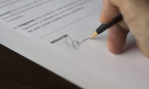 5 apps para firmar documentos online